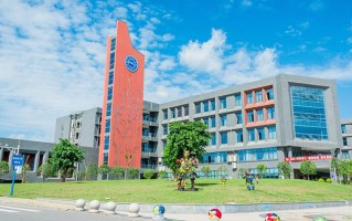 成都城市轨道交通运输与管理学校，成都轨道交通技术学校
