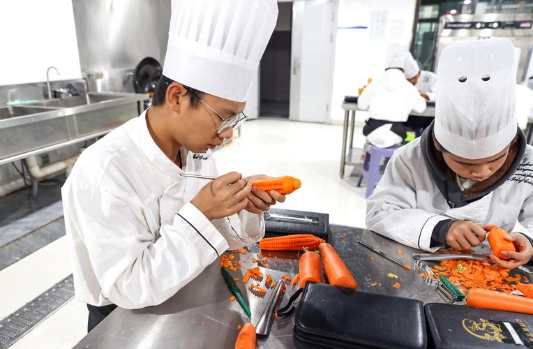 烹饪职业学习学校_烹饪专业技术学校-第4张图片-职教招生网 烹饪职业学习学校_烹饪专业技术学校-第4张图片-职教招生网