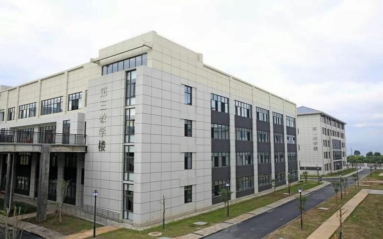 四川省德昌县职业高级中学招生简章，德昌职业高级中学电话号码-第2张图片-职教招生网