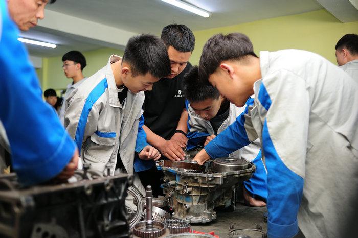 汽修专业学校汽车维修职业学校,汽修职业院校-第2张图片-职教招生网 汽修专业学校汽车维修职业学校,汽修职业院校-第2张图片-职教招生网