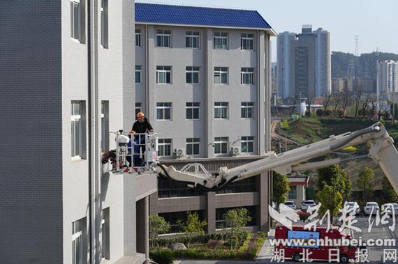郧阳区职业技术学校招生简章,十堰市郧阳区职业技术学校-第3张图片-职教招生网 郧阳区职业技术学校招生简章,十堰市郧阳区职业技术学校-第3张图片-职教招生网