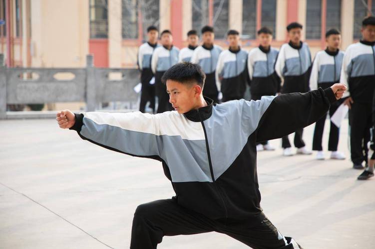 延鲁武校招生简介_延鲁武校校长电话号码-第2张图片-职教招生网 延鲁武校招生简介_延鲁武校校长电话号码-第2张图片-职教招生网