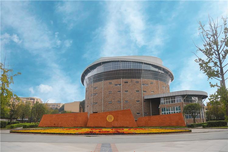 四川艺术学校招生-四川艺术类招生?-第2张图片-职教招生网 四川艺术学校招生-四川艺术类招生?-第2张图片-职教招生网