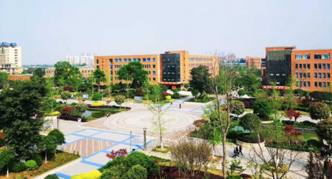 四川铁路学校的招生-四川铁路学校的招生办电话?-第5张图片-职教招生网 四川铁路学校的招生-四川铁路学校的招生办电话?-第5张图片-职教招生网