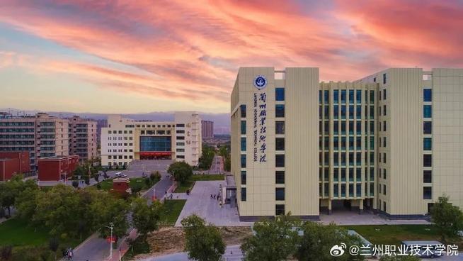 兰现代中专招生专业列表,兰州现代中专-第3张图片-职教招生网 兰现代中专招生专业列表,兰州现代中专-第3张图片-职教招生网