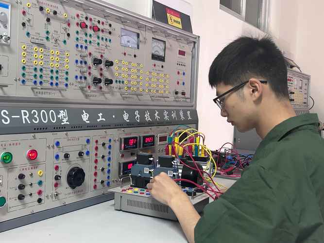 飞机维修专业有哪些学校_飞机维修专业有哪些学校好-第4张图片-职教招生网 飞机维修专业有哪些学校_飞机维修专业有哪些学校好-第4张图片-职教招生网