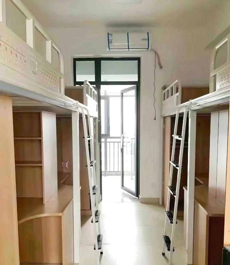 成都市礼仪职业中学招生条件_四川省成都市礼仪职业中学费用多少-第2张图片-职教招生网