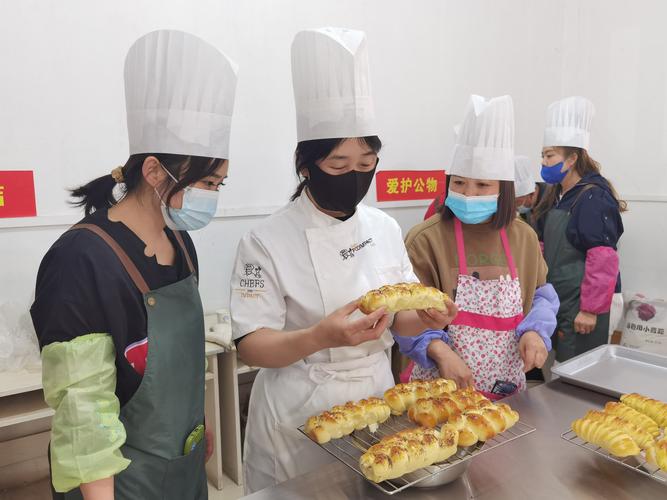 西式面点专业就业的方向,西式面点专业就业的方向有哪些-第1张图片-职教招生网 西式面点专业就业的方向,西式面点专业就业的方向有哪些-第1张图片-职教招生网