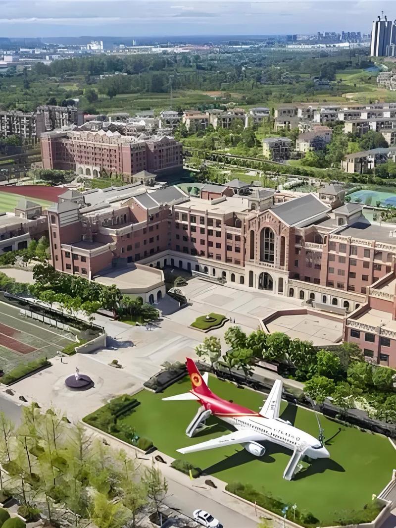 成都市航空专业的院校，成都市航空专业的院校有几所-第1张图片-职教招生网