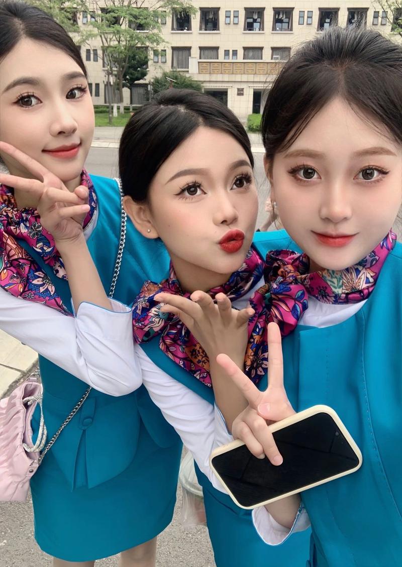 空中乘务专业中专学校_2021空中乘务专业的专科大学-第1张图片-职教招生网