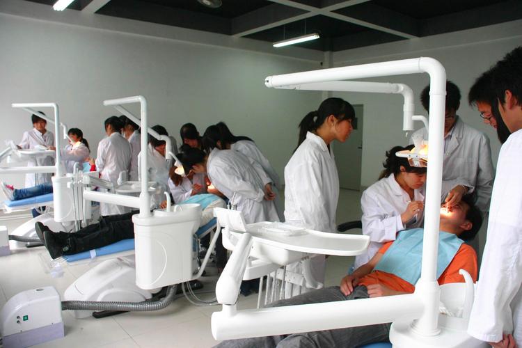 眉山卫生职业学校招生电话,眉山卫生职业学校招生电话查询-第5张图片-职教招生网 眉山卫生职业学校招生电话,眉山卫生职业学校招生电话查询-第5张图片-职教招生网