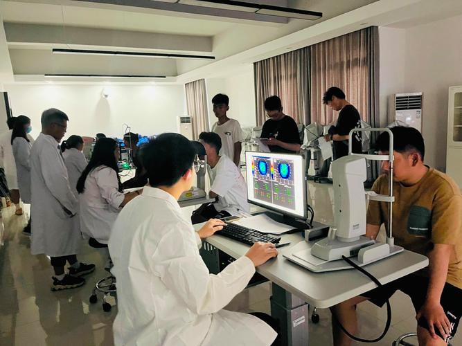 眼视光技术专科学校有哪些-眼视光技术专科学校有哪些学校?-第5张图片-职教招生网 眼视光技术专科学校有哪些-眼视光技术专科学校有哪些学校?-第5张图片-职教招生网