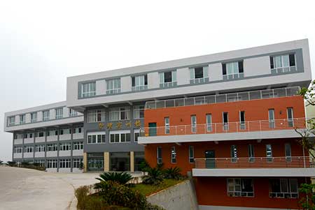 招生简章四川南充卫生学校，南充卫校招生官方网站-第2张图片-职教招生网