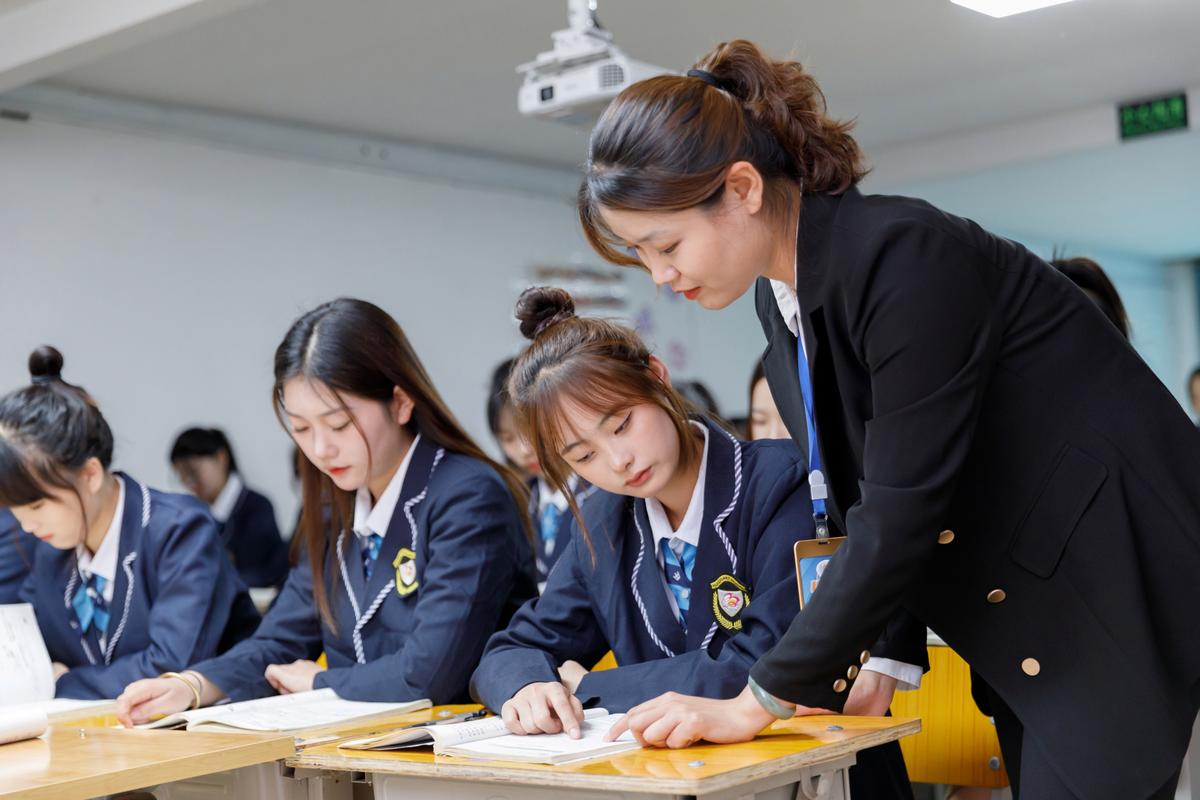 室内设计专业有哪些技校-室内设计技术专业学什么?-第3张图片-职教招生网 室内设计专业有哪些技校-室内设计技术专业学什么?-第3张图片-职教招生网