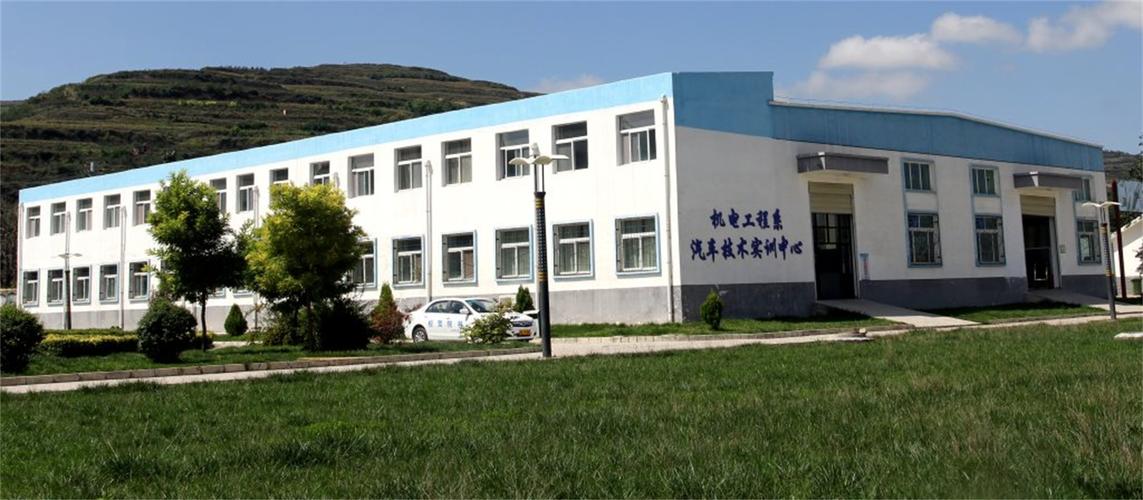 机场地勤专业大专学校,机场地勤一般什么学历-第4张图片-职教招生网 机场地勤专业大专学校,机场地勤一般什么学历-第4张图片-职教招生网