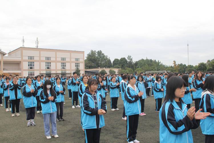 都江堰市职业中学招生电话,都江堰市职业中学招生电话查询-第4张图片-职教招生网 都江堰市职业中学招生电话,都江堰市职业中学招生电话查询-第4张图片-职教招生网